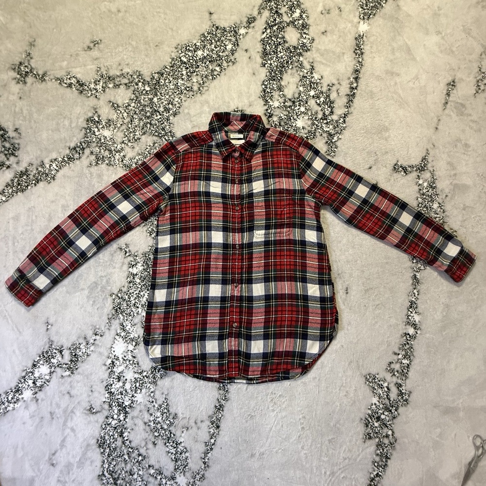American Eagle Shirt Womens Size S Red Plaid Flannel Boyfriend Fit Soft